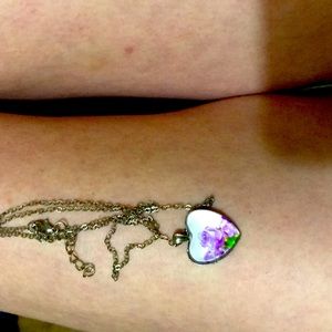 Fashionable necklaces